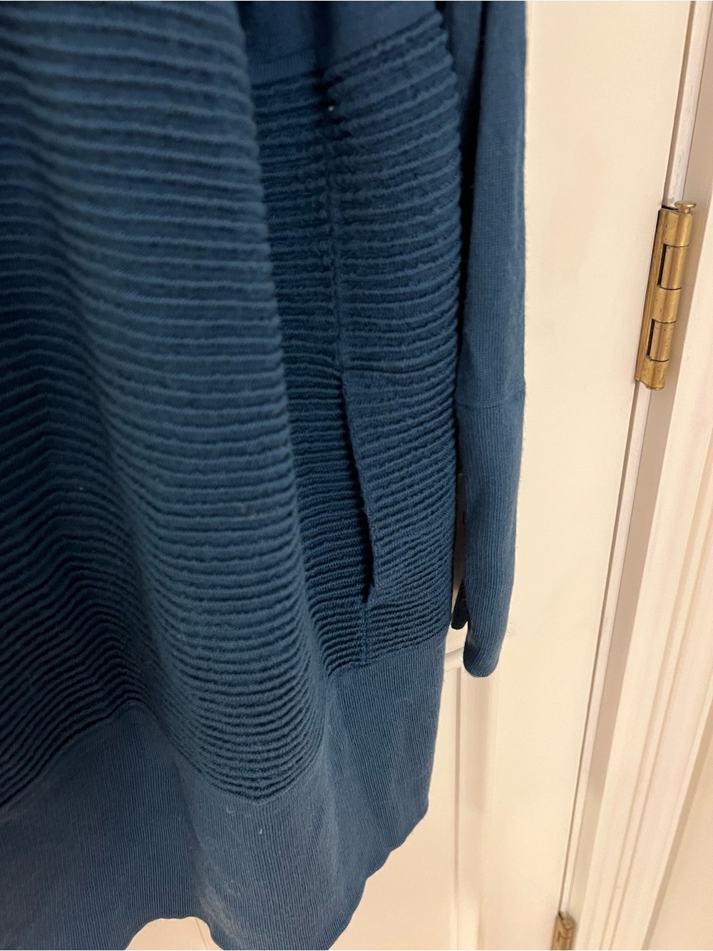NWOT Lululemon cardigan with pockets teal blue - Picture 4 of 4